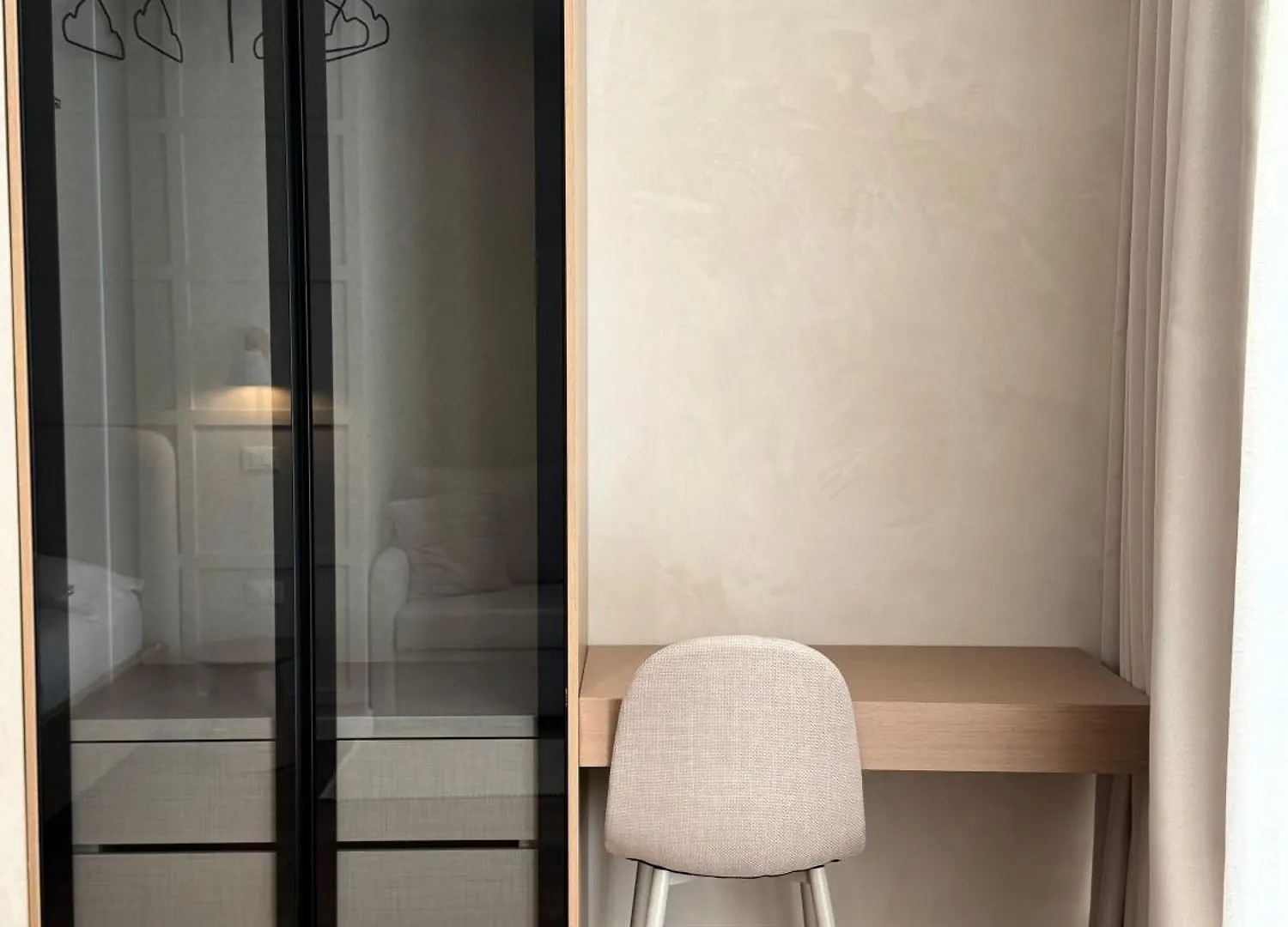 Elen Studio Apartment Τίρανα